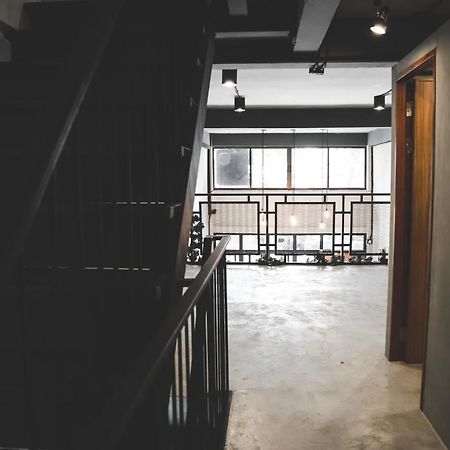The Cube Hostel Khaosan Bangkok Exteriör bild