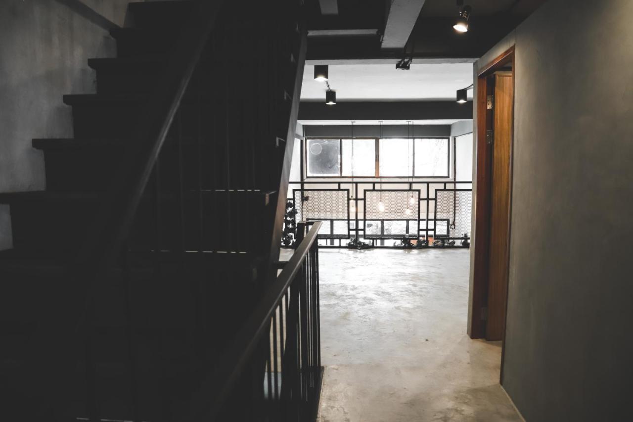 The Cube Hostel Khaosan Bangkok Exteriör bild